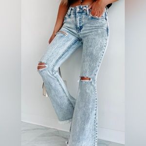 Super cute flare jeans!!!